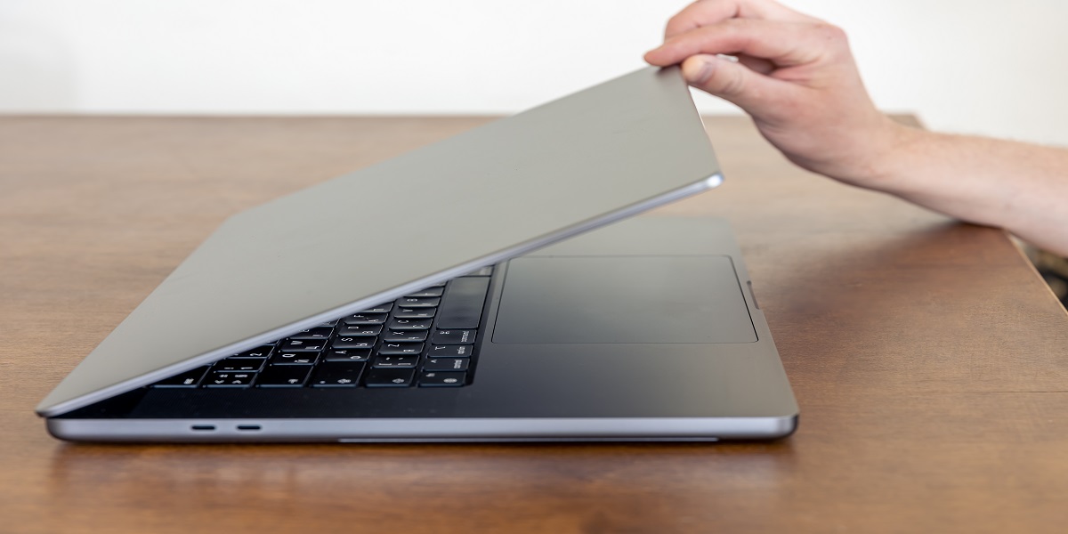 Tips and Tricks for Tightening a Loose Laptop Hinge